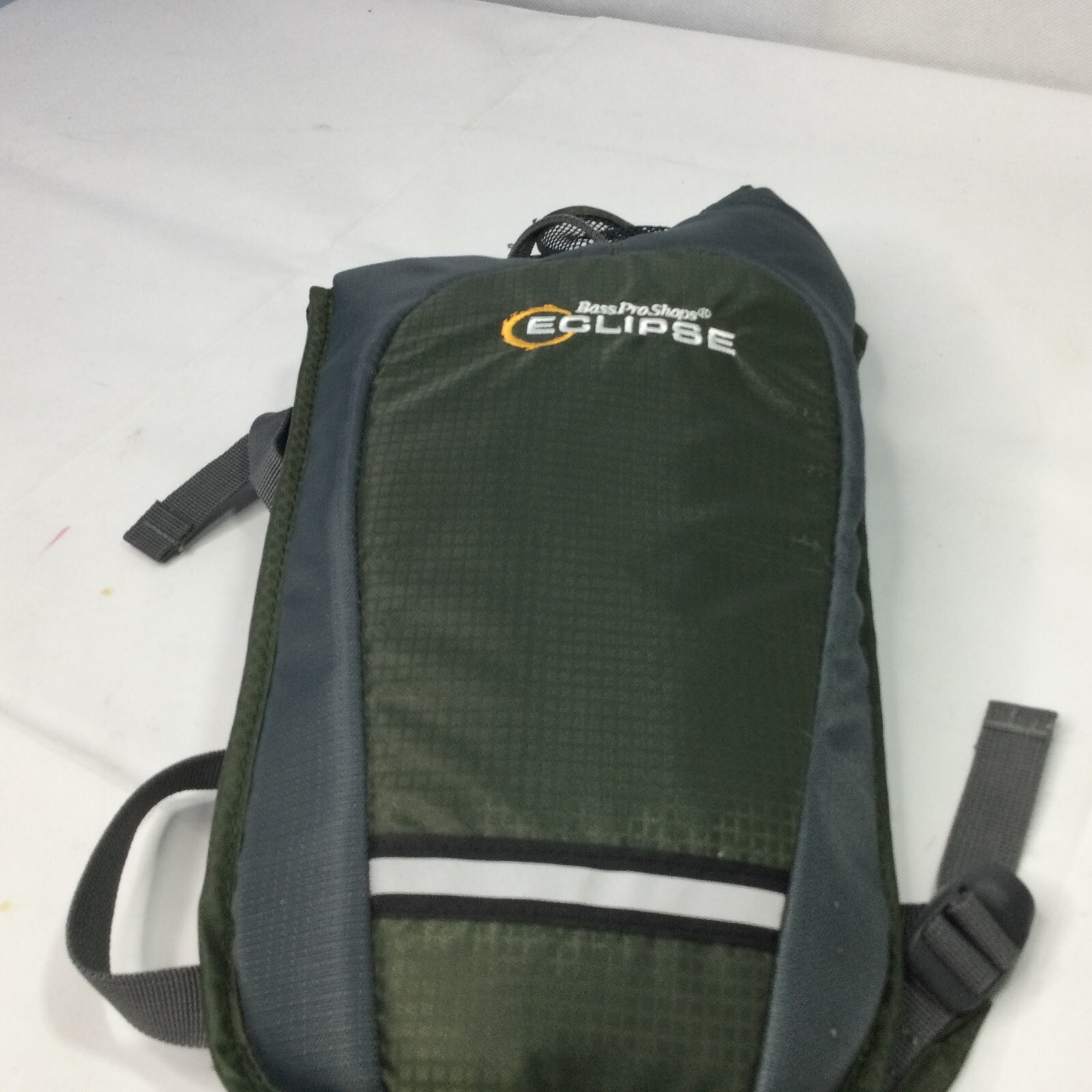 Bass Pro Shops Eclipse Teal 1.5L Hydration Pack Gray Hiking Camping