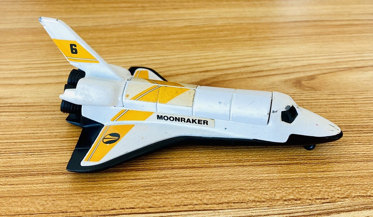 Vintage-1979-Corgi-James-Bond-Moonraker-Space-Shuttle-Vehicle 6