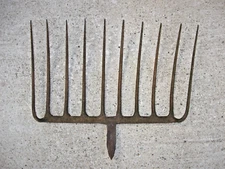 Vintage Antique 10 Tine Prong PitchFork Primitive Farm Tool Head Wall Art Hay