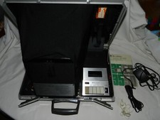 Bell Howell Attache 35/ 50 Samsonite Sound Filmstrip Projection System 1152-A