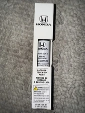 Acura/Honda Genuine Touch Up Paint Part #08703-NH883P-ES