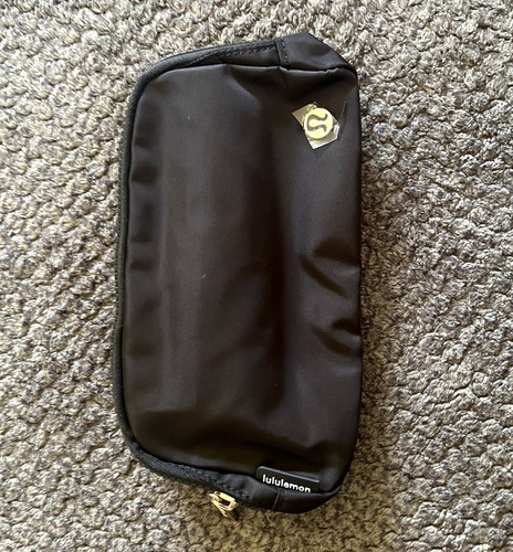 Everywhere Belt Bag 1L