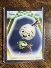 CHICKEN LITTLE 2026 TOPPS DISNEY NEON CHROME NEON ETCH INSERT