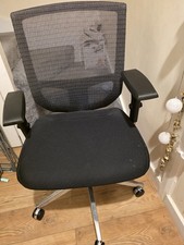 Black Ergonomic Mesh Back Swivel Task Office Chair with Armrests, Wheels