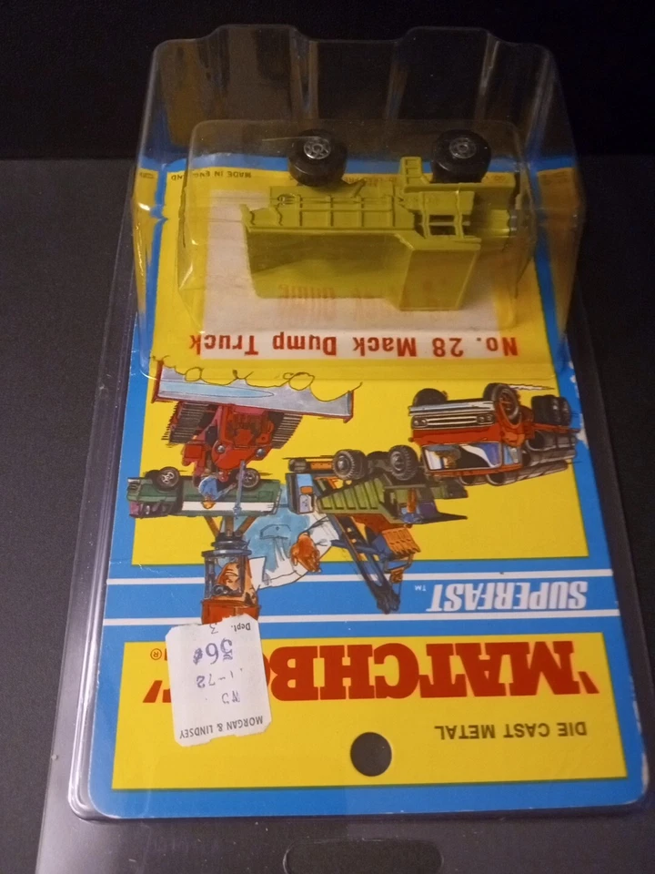Matchbox Superfast #28 Mack Dump Truck 1971 In Blister Pack - Image 3 of 4