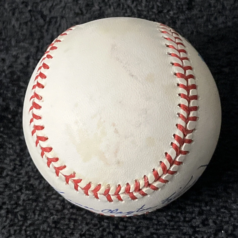 Harmon Clayton Killebrew Full Name SIGNED AUTO Vintage OAL Baseball BECKETT COA - Image 2 of 3