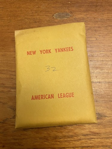 APBA Baseball Game Cards Of New York Yankees including Lou Gehrig And Babe Ruth - Picture 2 of 7