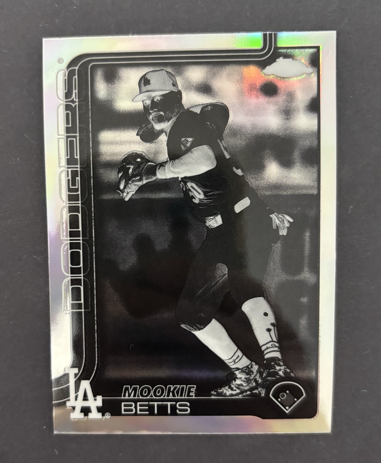 2025 Topps Chrome Mookie Betts Negative refractor SP #50
