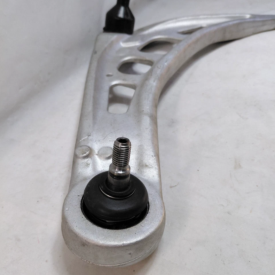 97-03 BMW 323i 325i 328i FRONT LH DRIVER SIDE LOWER CONTROL ARM - Image 2 of 4