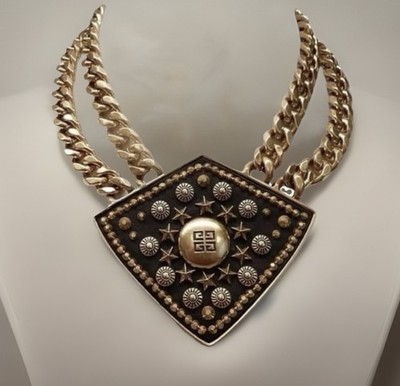 Vintage Lady Gaga Givenchy Bronze Chain Logo Medallion Pendant