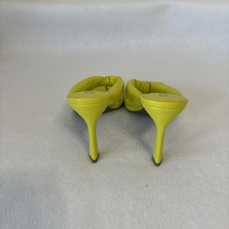 Tanga de salto alto feminina INC de couro sintético biqueira aberta biqueira quadrada tamanho 9M nova com etiquetas - Imagem 4 de 4