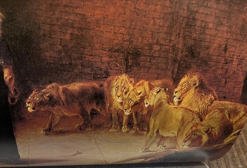 Holy Bible King James Keepsake Edition Heavy, Huge Book With Art - Picture 8 of 8