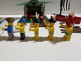 Lego 6262 Pirates/ Islanders, King Kahuka's Throne, Complete With Instructions