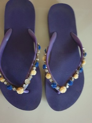 Uzuri Flip Flop- Zehentrenner, lia mit Steinen und Blüten, Gr. 36 , sehr gut
