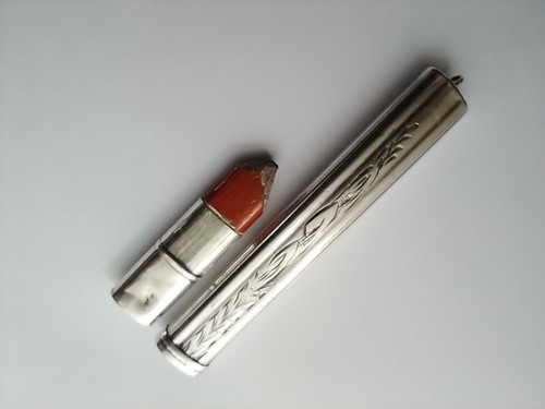 Vintage Small Pencil or Chatelaine pencil holder case, engraved white metal - Picture 3 of 4