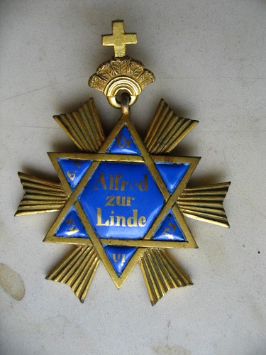 Altes Abzeichen , Orden , Freimaurer ,Loge Alfred zur Linde , const. Essen 1859