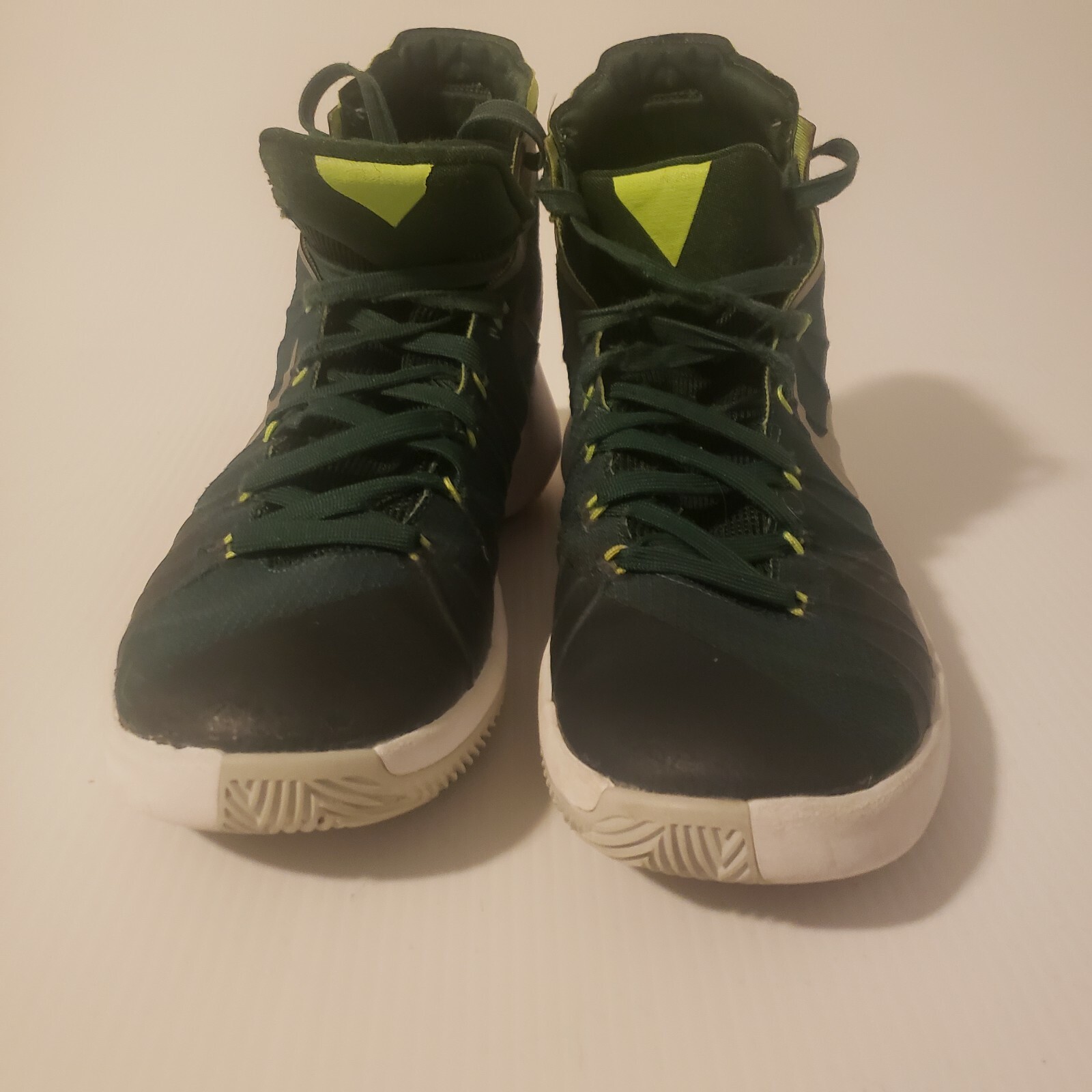 NIKE Hyperdunk Green Basketball Shoes Size 8 (749645 … Gem
