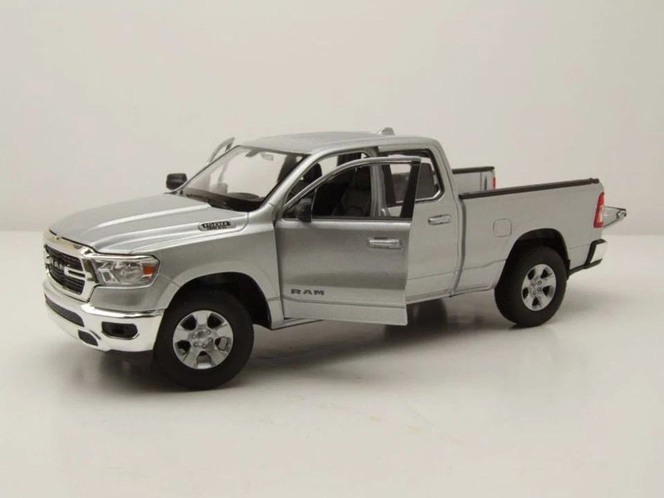 RAM 1500 Pick Up 2019 Argent Maquette de Voiture 1:24 Welly - Photo 4/4