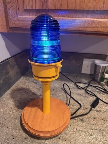 Refurbuished Taxiway Light
