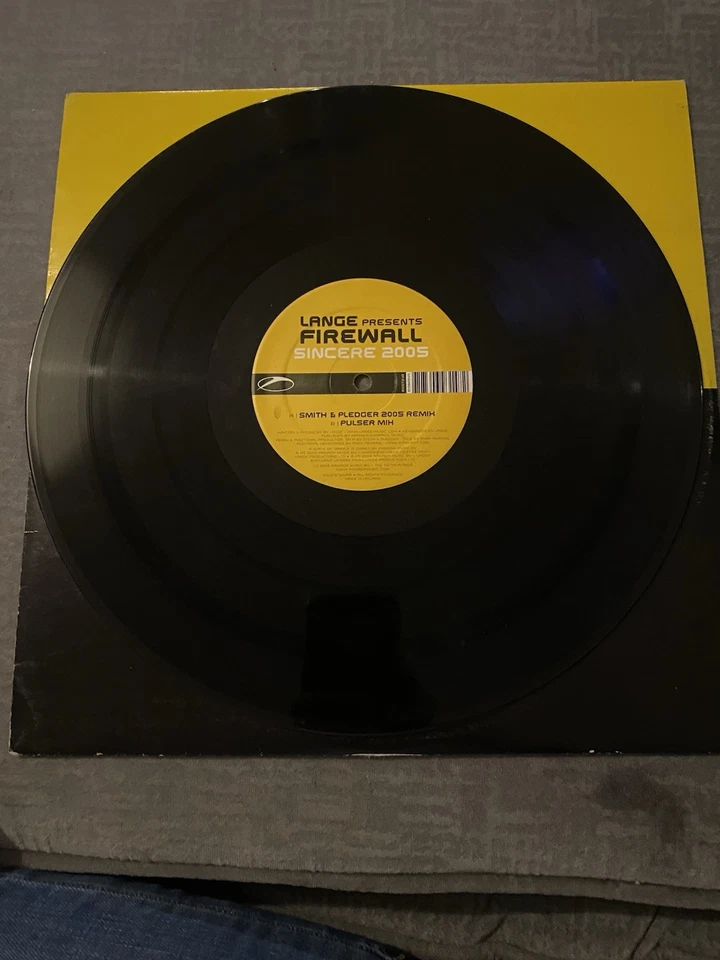 vinyl records - Image 4 of 4