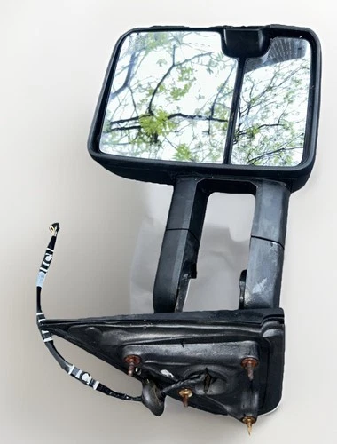 2018 CHEVY SILVERADO 3500 RIGHT PASSENGER SIDE POWER DOOR MIRROR GM OEM 84228898