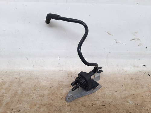 Vacuum Ventil Magnetventil Mercedes SL R231 W231 A0014700993