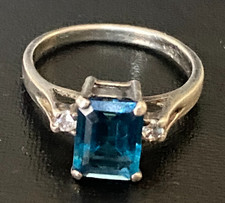 Sterling Silver Ring with Emerald-Cut Blue Gem   Size 5.75
