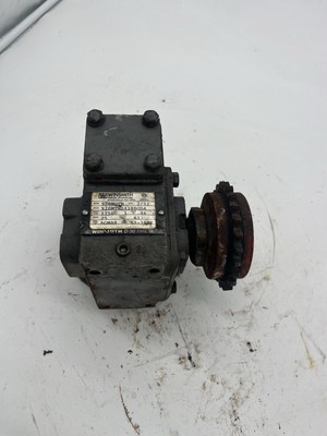 WINSMITH RIGHT ANGLE WORM GEAR SPEED REDUCER,920MDS4100GD4 1750RPM 25:1