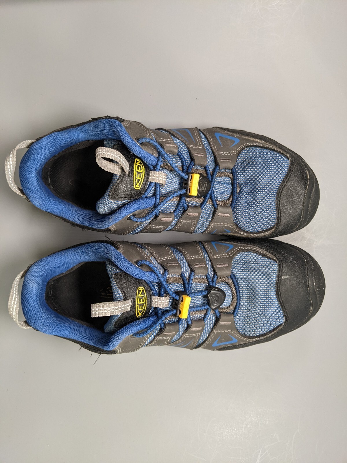 Scarpe da trekking Keen Oakridge giovani blu grigio nero giovani taglia 4