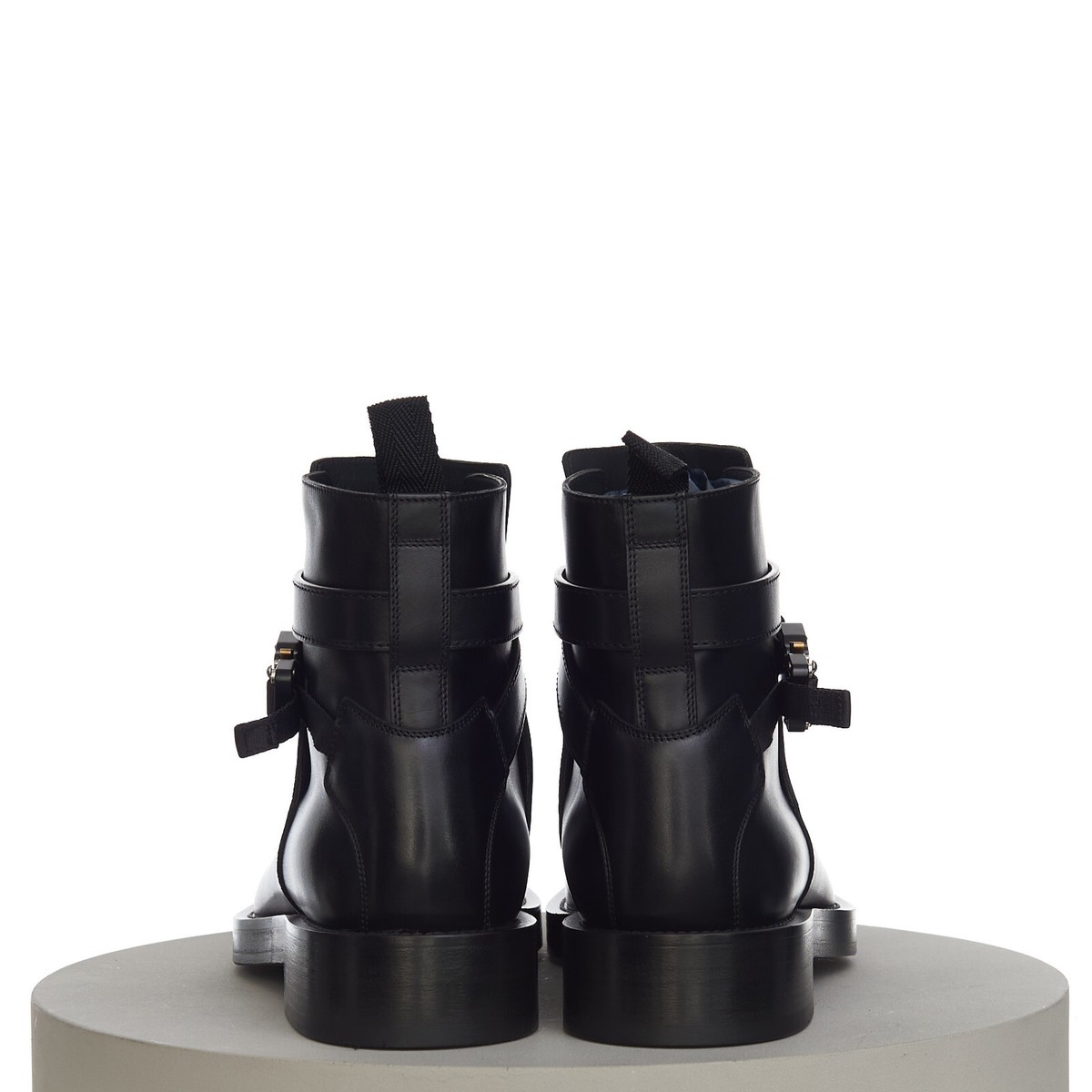 DIOR 2150$ Black Leather Evidence Ankle Boots - Black  display picture 1