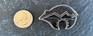 VINTAGE NATIVE AMERICAN STERLING SILVER SPIRIT BEAR PIN BROOCH 10.8 GRAMS