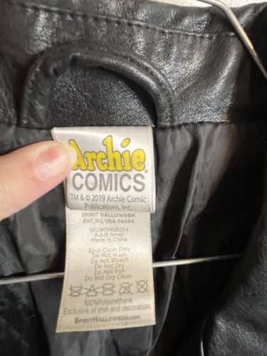Jacket Southside Serpents Riverdale Adult Small Black Faux Leather Archie Comic - Picture 7 of 8