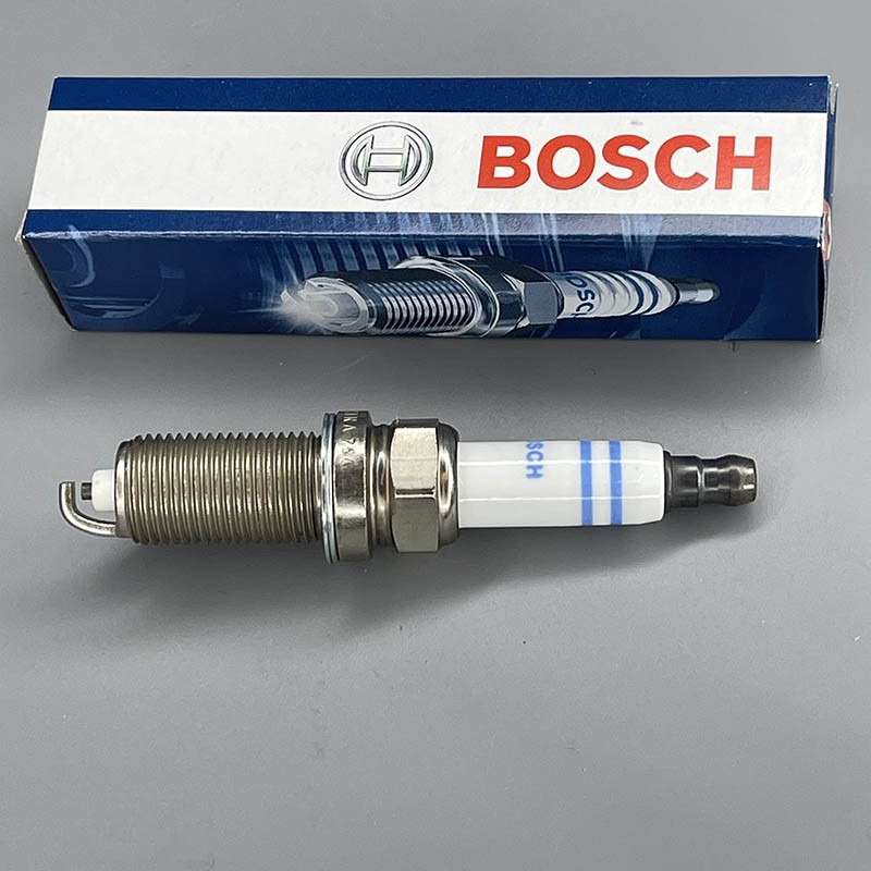 BOSCH OE Nickel Spark Plug 7957 For 1994-2003 MITSUBISHI GALANT 2.4L
