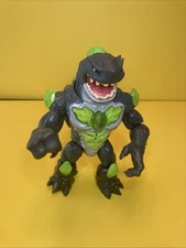 Beast Lab Creator Mayhem Mega Shark Action Figure Lights & Sounds Working