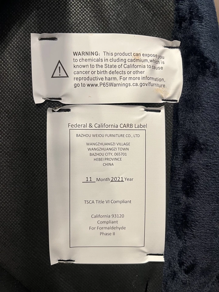 Blue velour chairs (set of 6) GENTLY USED / LOCAL PICK UP ONLY - Image 3 of 4