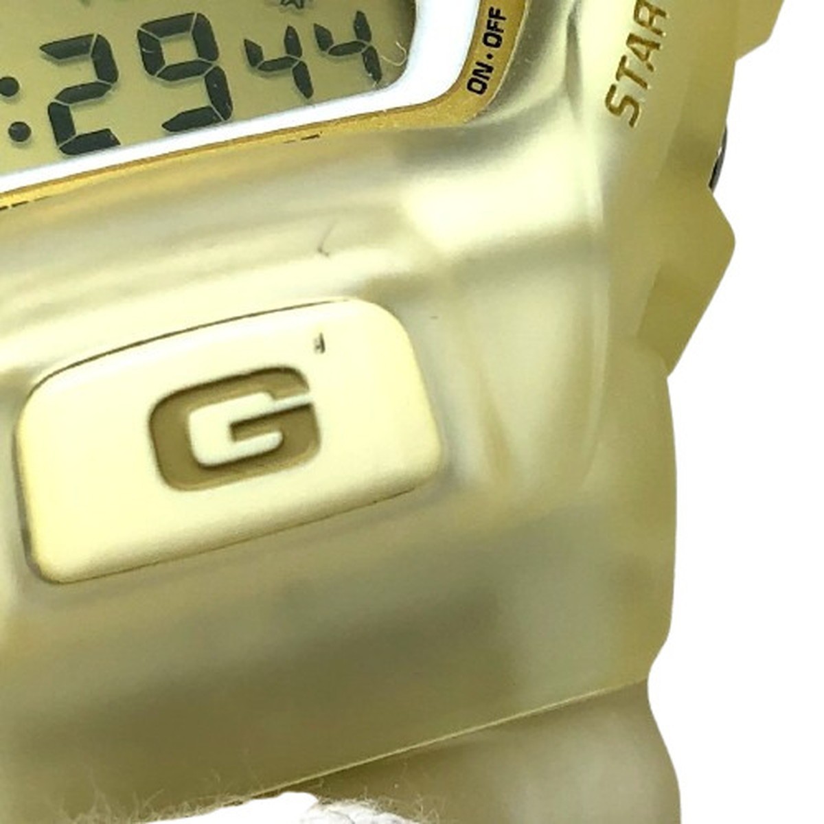 G-SHOCK ジーショック CASIO DW-6900XLV-7JR 三つ目 CASIO G-SHOCK DW-6900XLV-7JR Precious Heart White Gold