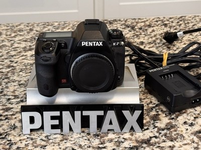Pentax K-7 14.6 MP Digital SLR Camera Body Low Shutter Count - USA