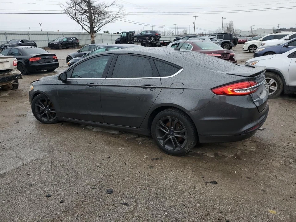 Б/у воздухоочиститель в сборе подходит для: 2018 Ford Fusion 1,5 класса A - Изображение 2 из 4