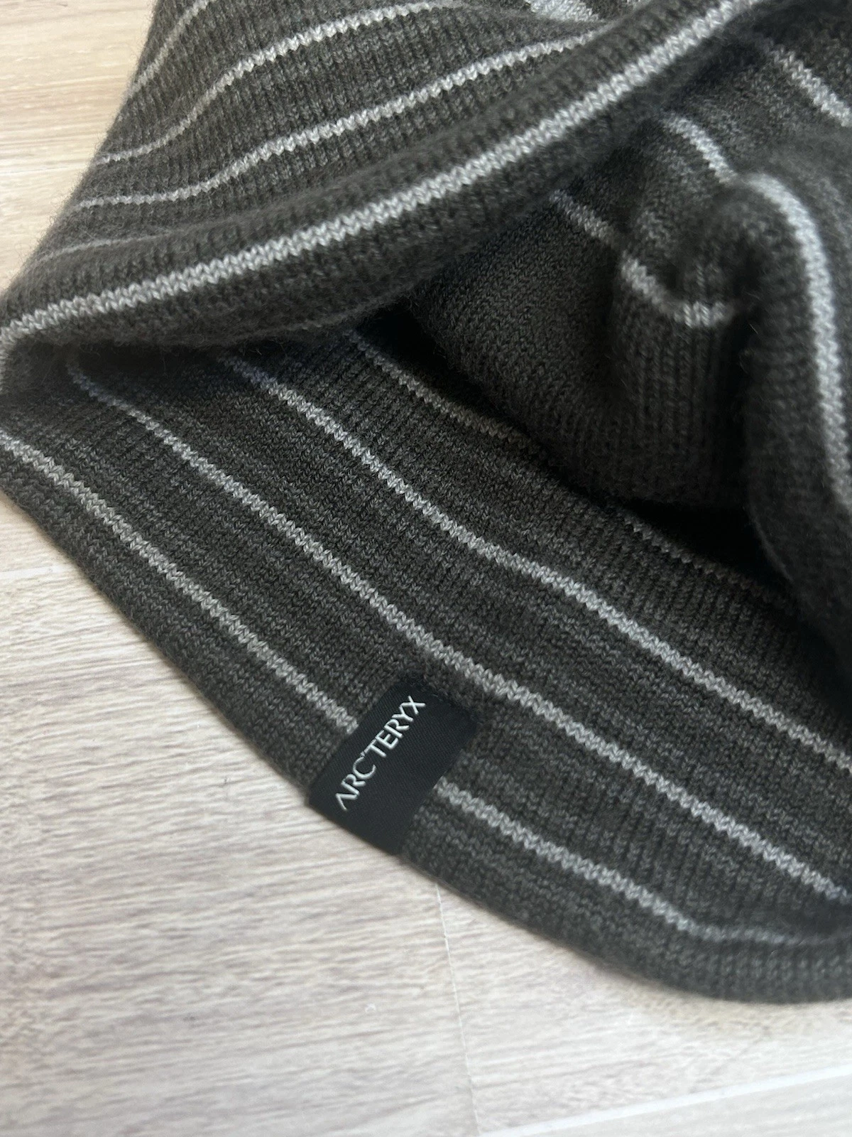 arcteryx knit toque wool acrylic bird logo gorpcore stripe 