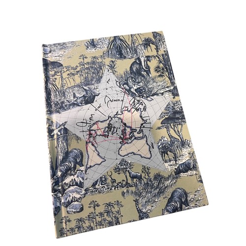 Limited Edition Dior Stationary Office Gift Set - Picture 2 of 9