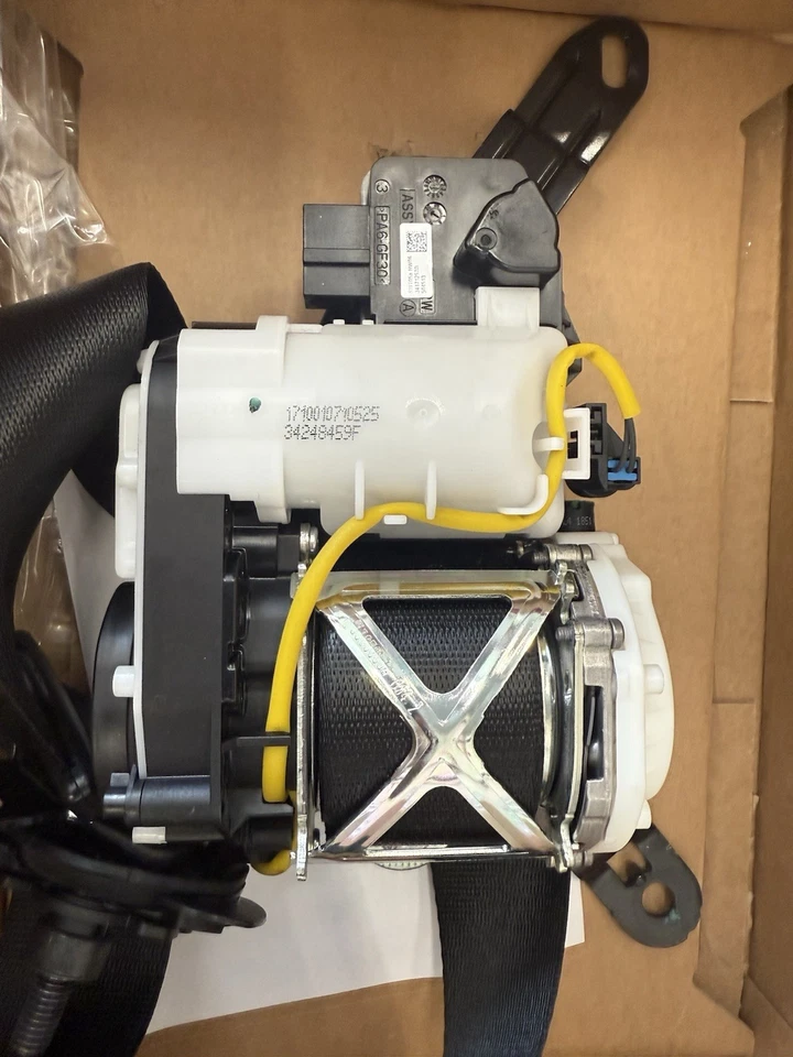 Cinturón de seguridad, retractor delantero para conductor izquierdo bmw x3 número de pieza 72 11 7469 953 Foto 2 de 4