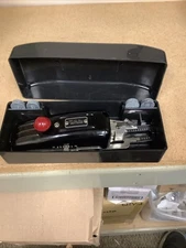 VINTAGE WHITE SEWING BUTTONHOLER W654321N IN ORIGINAL CASE-MINT!! 