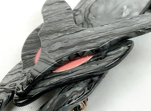 Lea Stein - Paris - Signed Black and Red Marbled Fox Brooch - KOC81225A - Picture 6 of 7