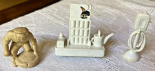 Vintage MARX Service Gas Station Playset Oil Rack Air Pump with Tire Mechanic