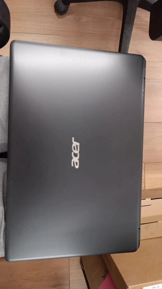 Acer Extensa 15 215-52 EX215-52-30JN 15,6" 4 GB 256 GB Windows 11 Home - Immagine 2 di 3