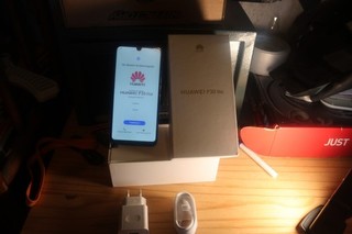 Huawei P30 Lite 128 Go Bleu Violet Occasion Débloqué Smartphone