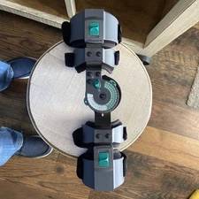 Hinged RIGHT Elbow Brace Post Op Adjustable Support Stabilizer