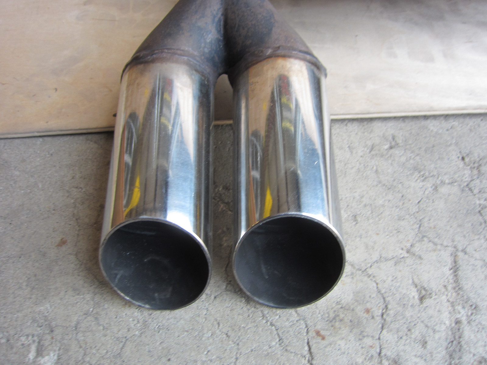 Ferrari 328 - Exhaust Silencer/ Muffler - Part# 127942