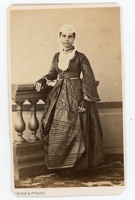 Vintage CDV FOTO ROYER & AUFIERE KAIRO ÄGYPTEN 1860, eine Frau posiert