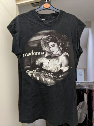 Madonna Like A Virgin Tour 1985 T-Shirt Official Original Vintage - XS Rare ! - Picture 1 of 11